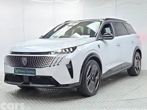 Peugeot 5008 SUV, Electric, 2025, White