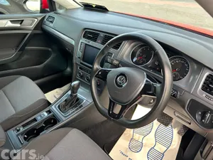 Volkswagen Golf Hatchback, Petrol, 2016, Red