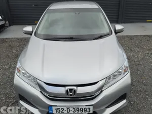 Honda Grace Saloon, Petrol, 2015, Silver