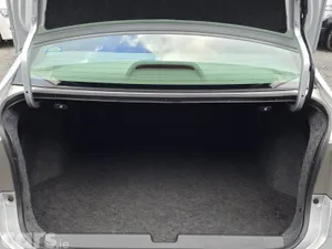 Honda Grace Saloon, Petrol, 2015, Silver