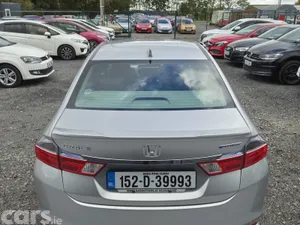 Honda Grace Saloon, Petrol, 2015, Silver