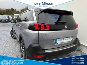 Peugeot 5008 MPV, Diesel, 2024, Grey