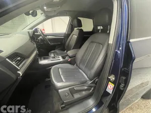 Audi Q5 SUV, Diesel, 2022, Blue
