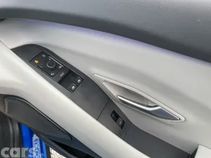 Ford Explorer SUV, Electric, 2025, Blue
