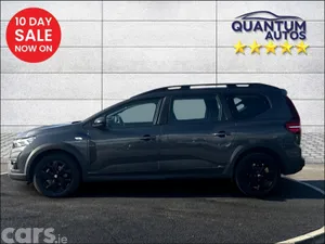 Dacia Jogger MPV, Petrol, 2023, Grey