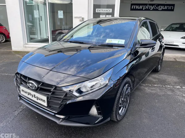 Hyundai i20 Hatchback, Petrol, 2023, Black