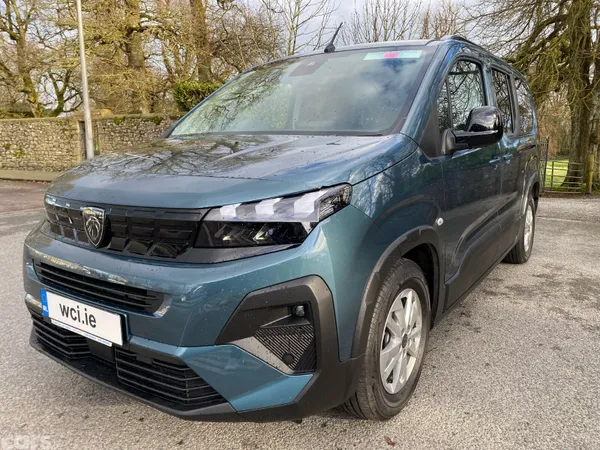 Peugeot Rifter MPV, Diesel, 2026, Blue