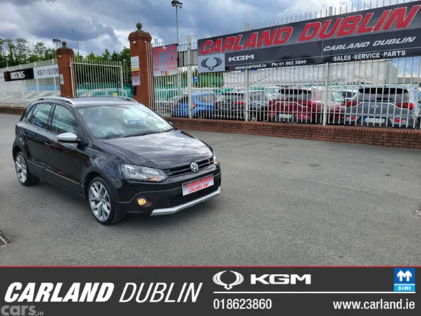 Volkswagen Polo SUV, Petrol, 2015, Black
