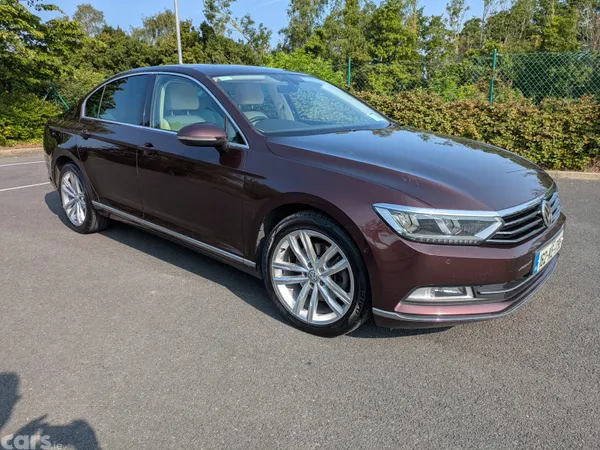 Volkswagen Passat Saloon, Diesel, 2016, Red