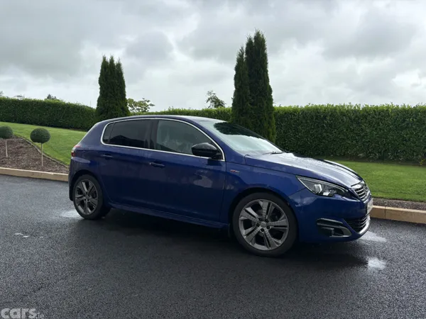Peugeot 308 Hatchback, Diesel, 2017, Blue
