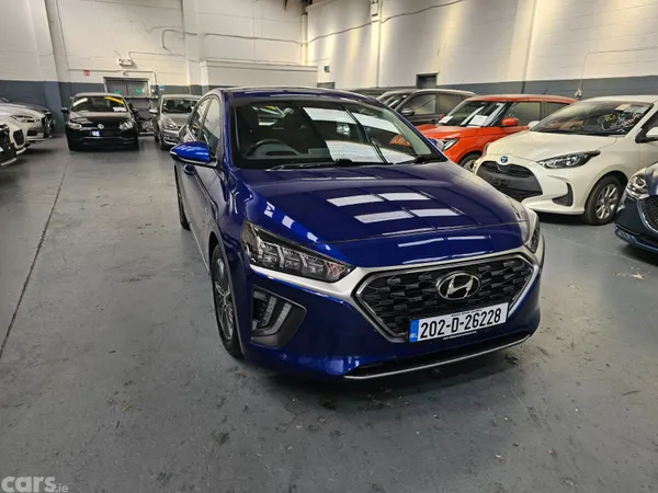 Hyundai IONIQ Hatchback, Petrol Plug-in Hybrid, 2020, Blue