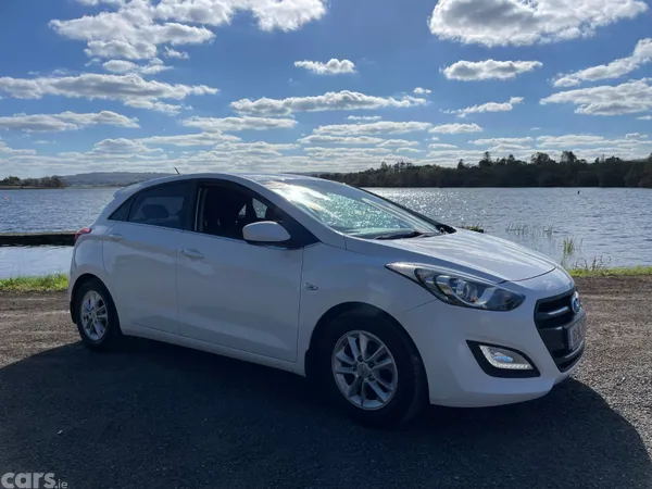 Hyundai i30 Hatchback, Diesel, 2015, White