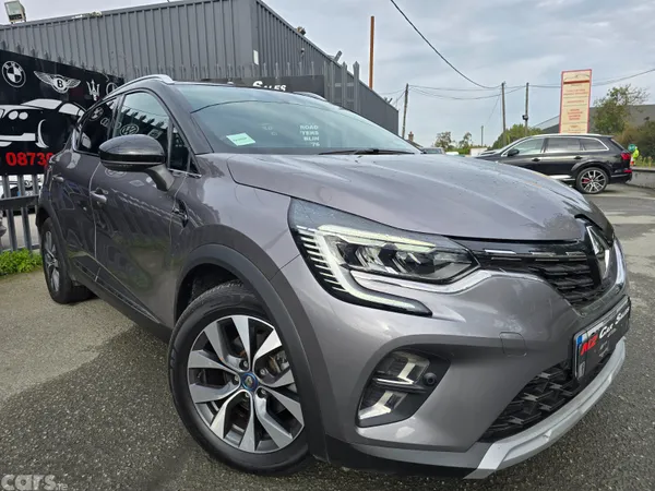 Renault Captur Hatchback, Petrol Plug-in Hybrid, 2021, Grey