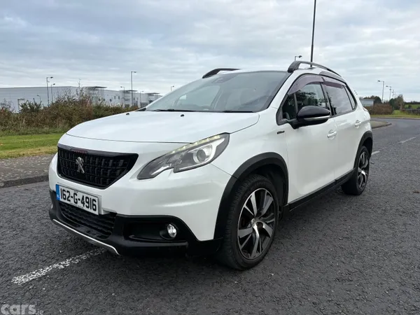 Peugeot 2008 Hatchback, Petrol, 2016, White