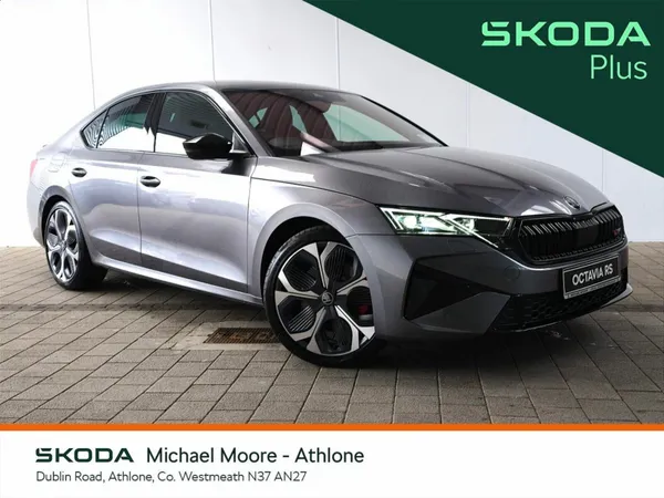 Skoda Octavia Saloon, Petrol, 2027, Grey