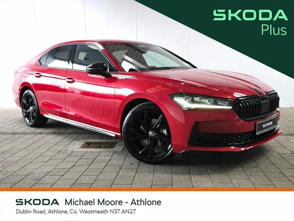 Skoda Superb Saloon, Diesel, 2027, Red