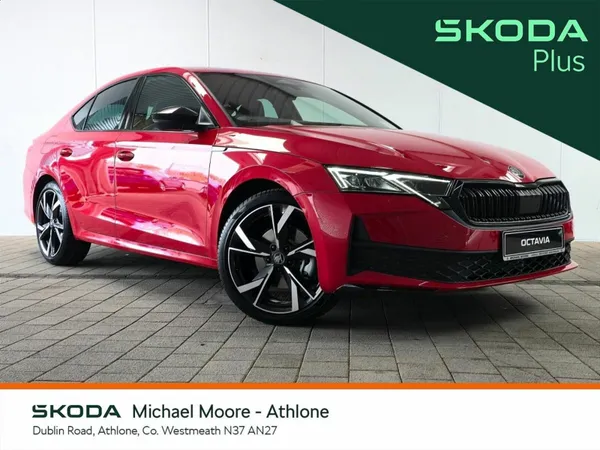 Skoda Octavia Saloon, Diesel, 2027, Red
