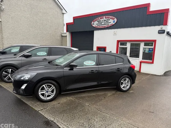 Ford Focus Hatchback, Diesel, 2021, Black