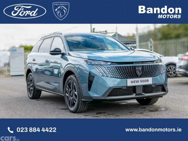 Peugeot 5008 MPV, Petrol Hybrid, 2026, 