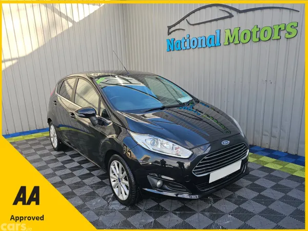 Ford Fiesta Hatchback, Petrol, 2016, Black