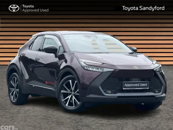 Toyota C-HR SUV, Petrol Hybrid, 2024, Purple