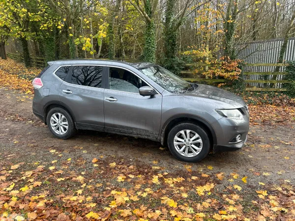 Nissan X-Trail SUV, Diesel, 2015, Grey