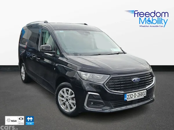 Ford Tourneo MPV, Diesel, 2023, Black