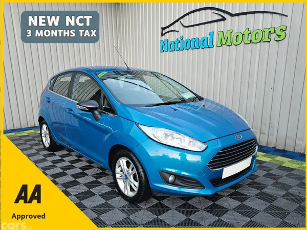 Ford Fiesta Hatchback, Petrol, 2015, Blue