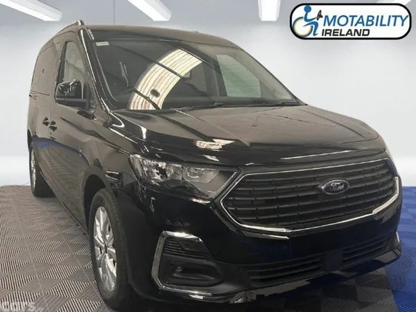 Ford Tourneo Connect MPV, Diesel, 2026, Black