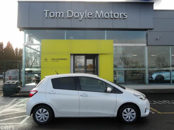 Toyota Vitz Hatchback, Petrol, 2019, White