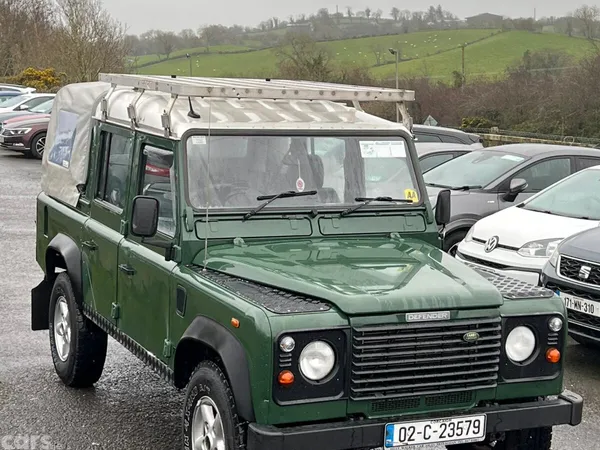 Land Rover Defender SUV, Diesel, 2002, Green