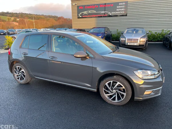 Volkswagen Golf Hatchback, Diesel, 2019, Grey