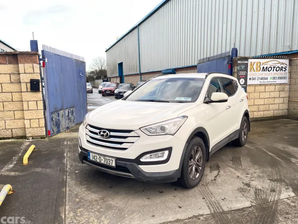 Hyundai Santa Fe SUV, Diesel, 2014, White