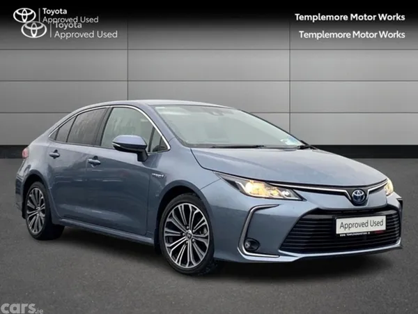 Toyota Corolla Saloon, Petrol Hybrid, 2021, Grey