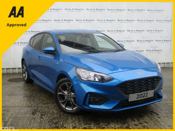 Ford Focus Hatchback, Petrol, 2022, Blue