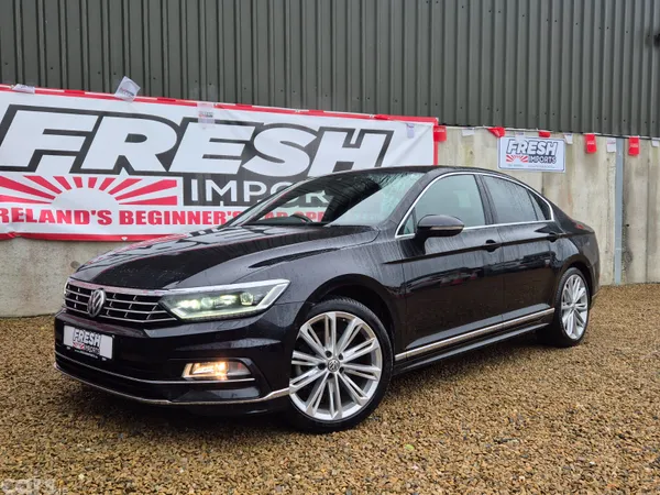 Volkswagen Passat Saloon, Petrol, 2016, Black