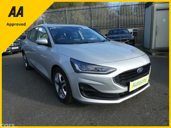 Ford Focus Hatchback, Diesel, 2022, Silver