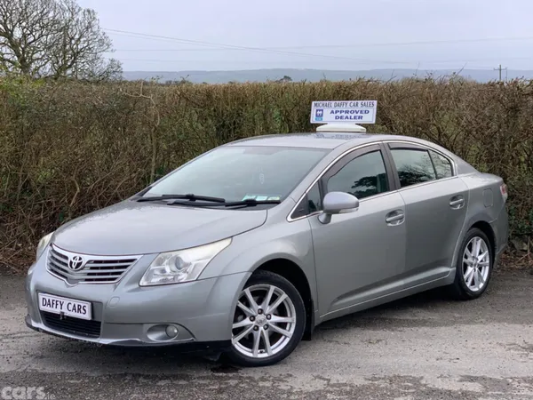 Toyota Avensis Saloon, Diesel, 2011, Grey