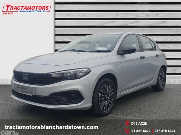Fiat Tipo Hatchback, Petrol, 2023, Grey