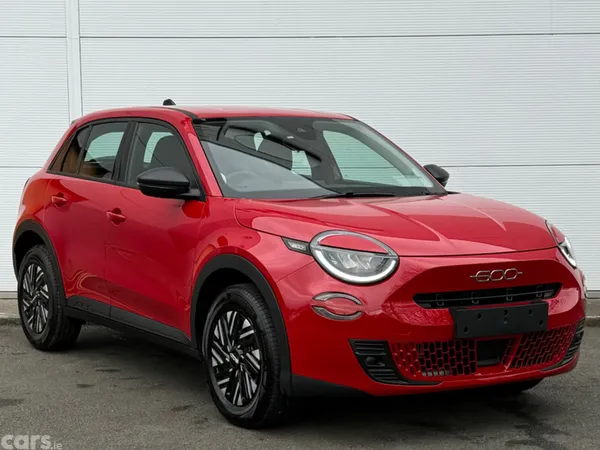 Fiat 600 SUV, Petrol Hybrid, 2026, Red