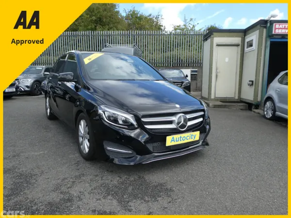 Mercedes-Benz B-Class Hatchback, Petrol, 2016, Black