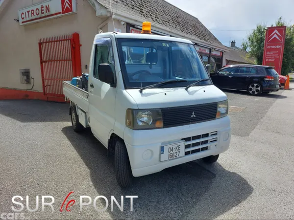 Mitsubishi Other Pick Up, Petrol, 2004, White