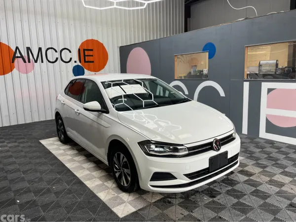 Volkswagen Polo Hatchback, Petrol, 2021, White