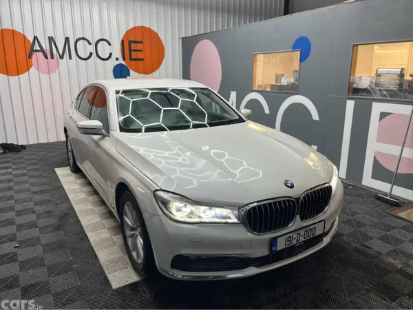 BMW 7-Series Saloon, Petrol Plug-in Hybrid, 2016, White