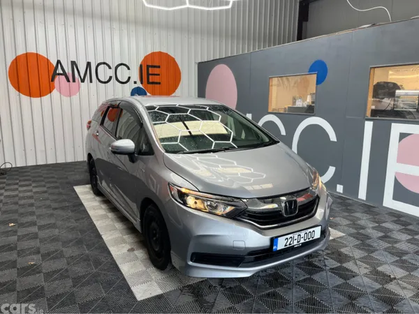 Honda Shuttle MPV, Petrol Hybrid, 2022, Silver