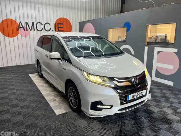 Honda Odyssey SUV, Petrol Hybrid, 2018, White