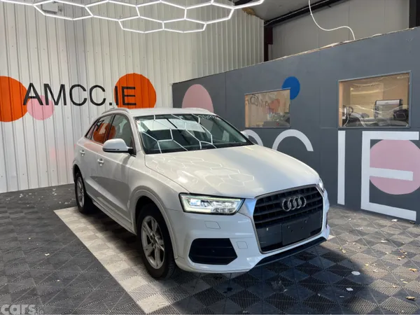Audi Q3 SUV, Petrol, 2016, White