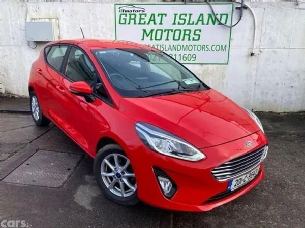 Ford Fiesta Hatchback, Petrol, 2020, Red