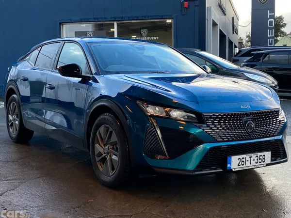 Peugeot 408 Hatchback, Petrol, 2026, Blue