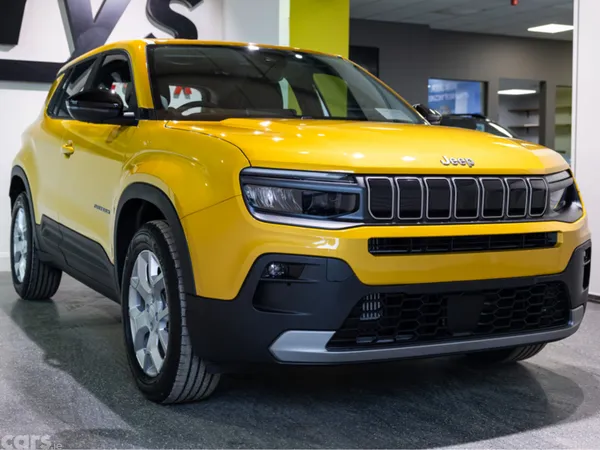 Jeep Avenger SUV, Petrol Hybrid, 2026, Yellow
